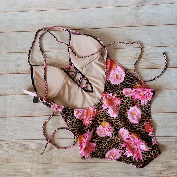 Victoria's Secret Negril Floral/Cheetah Print Plunge Halter One-Piece Swimsuit - Picture 6 of 11